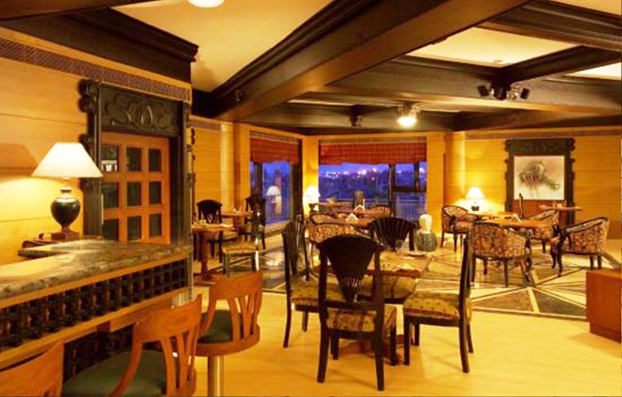 Empires Hotel Paradip Garh Exterior foto