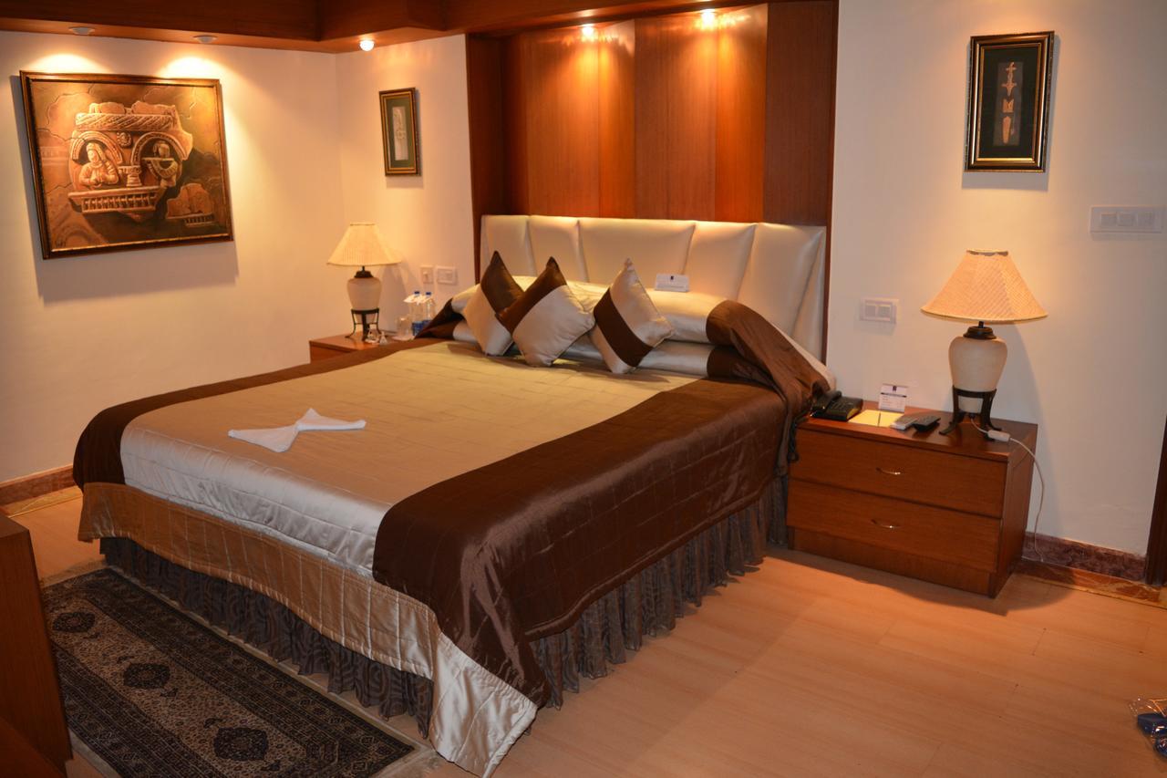 Empires Hotel Paradip Garh Zimmer foto